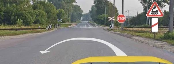 Билет №2, вопрос №9: Можно ли Вам выполнить разворот в этом месте на маломестном автобусе?