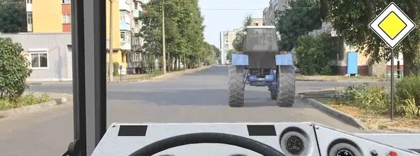 Билет №16, вопрос №11: Разрешается ли Вам выполнить обгон в данной ситуации?