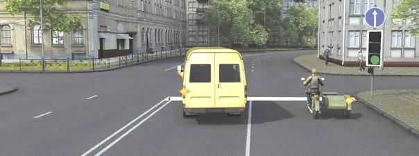 Билет №8, вопрос №13: Кто из водителей, выполняющих поворот, нарушит Правила?