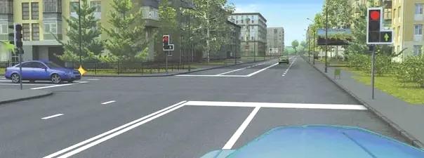 Билет №19, вопрос №13: Вы намерены проехать перекресток в прямом направлении. Ваши действия?