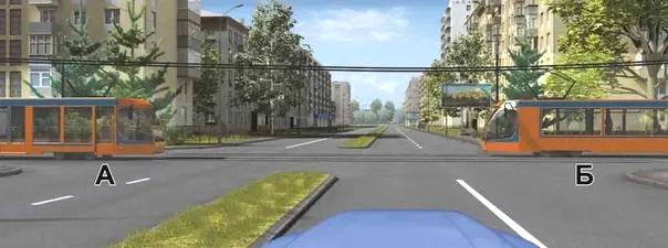 Билет №14, вопрос №14: Вы намерены проехать перекресток в прямом направлении. Кому Вы обязаны уступить дорогу?