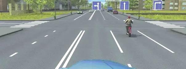 Билет №21, вопрос №10: В каких направлениях Вам разрешается продолжить движение по крайней левой полосе на грузовом автомобиле с разрешенной максимальной массой более 3,5 т?