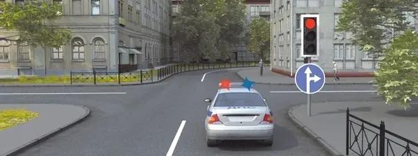 Билет №22, вопрос №6: В данной ситуации водитель автомобиля с включенными проблесковыми маячками: