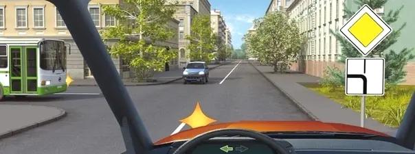 Билет №1, вопрос №15: Кому Вы обязаны уступить дорогу при повороте налево?