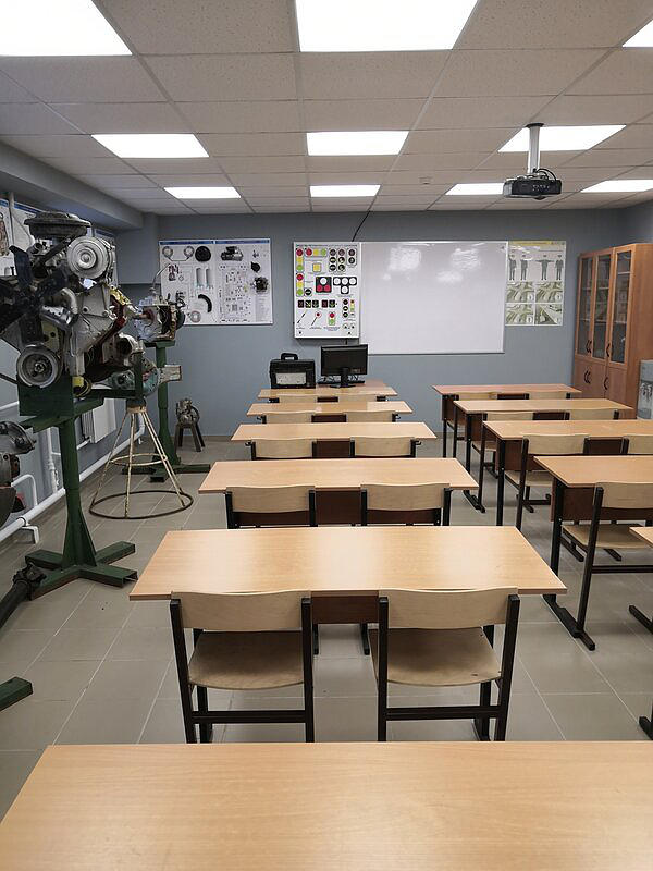 Автомобилист