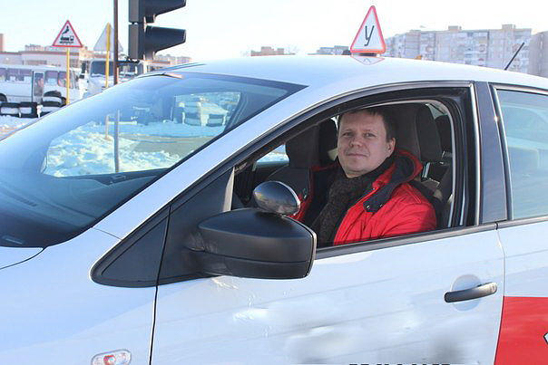 Инструктор по вожденю